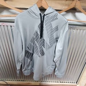Nike therma fit hooded sweatshirt